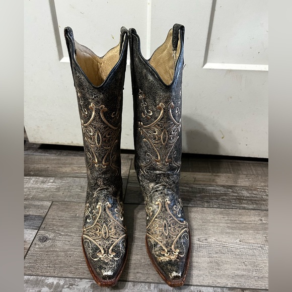 Circle G Swirl Snip Town Black/Brown Distressed Leather Embroidered Cowboy boot - Picture 2 of 13